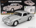 MotorMax 1/24 Aston Martin DB5 007 James Bond - GoldFinger Silver